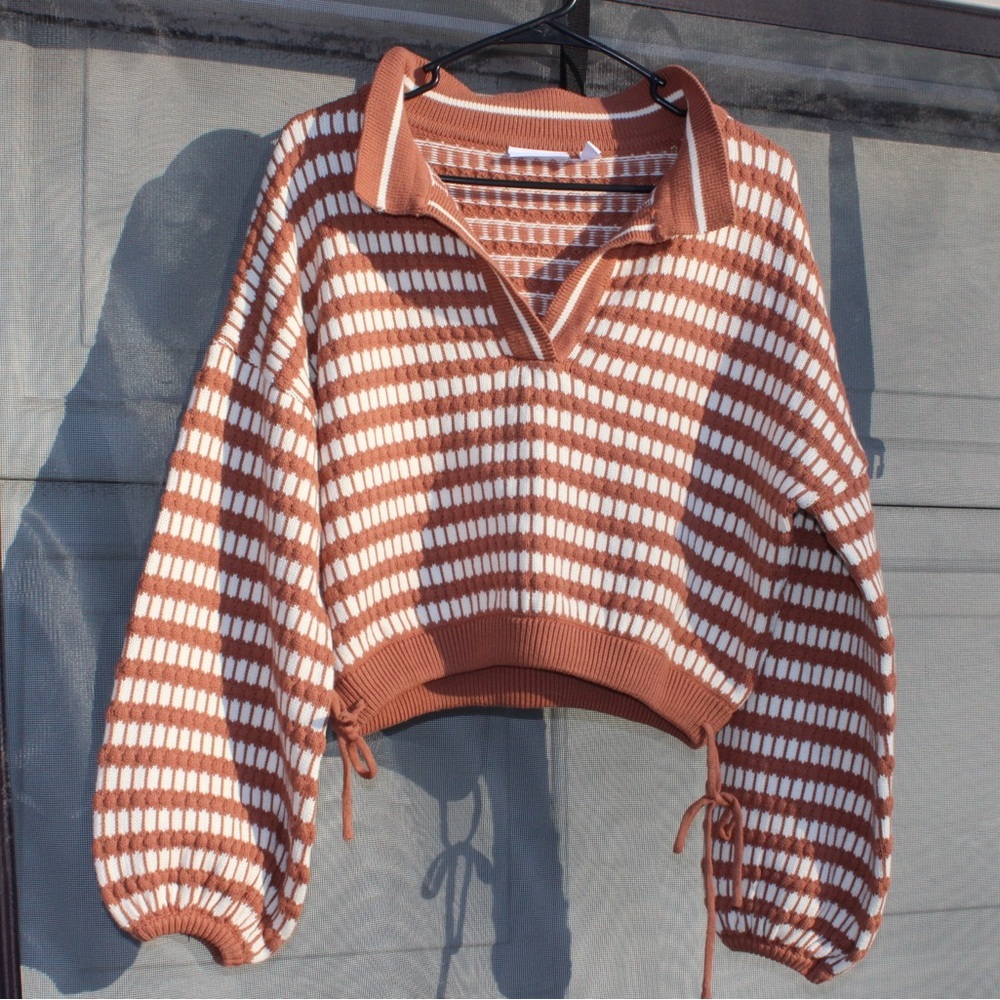 Willow Root Medium Striped Cropped Sweater